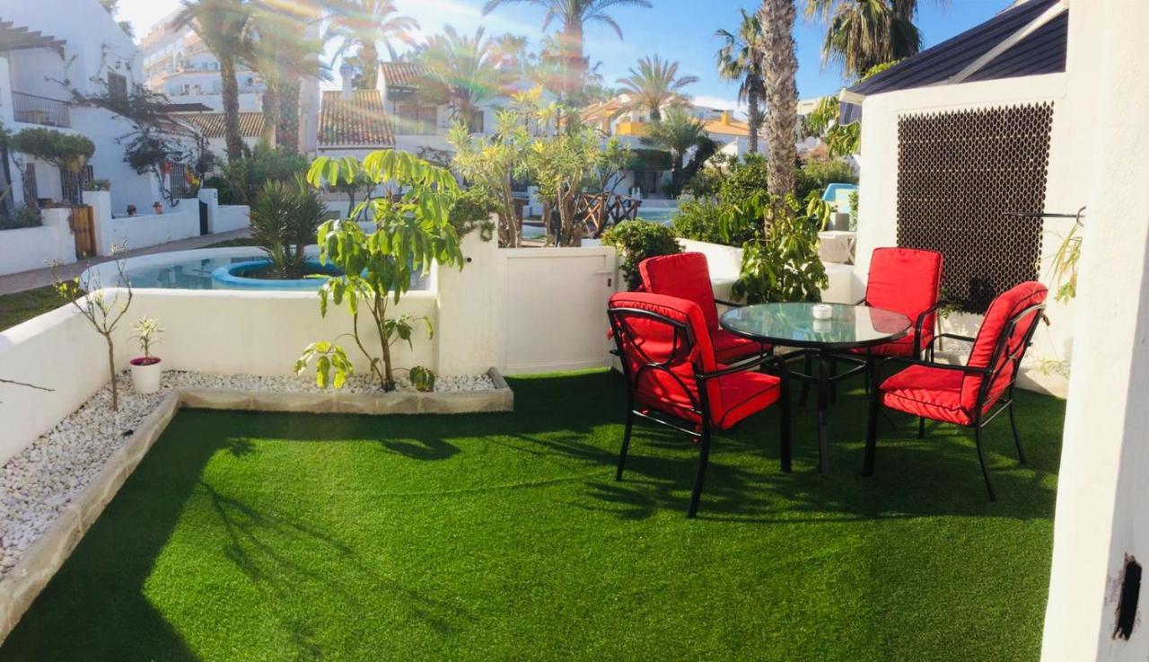 Preciosa Casita Junto Al Mar Vila Roquetas de Mar Exterior foto